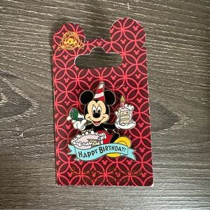 Disney Mickey Mouse Happy Birthday Cake Pin